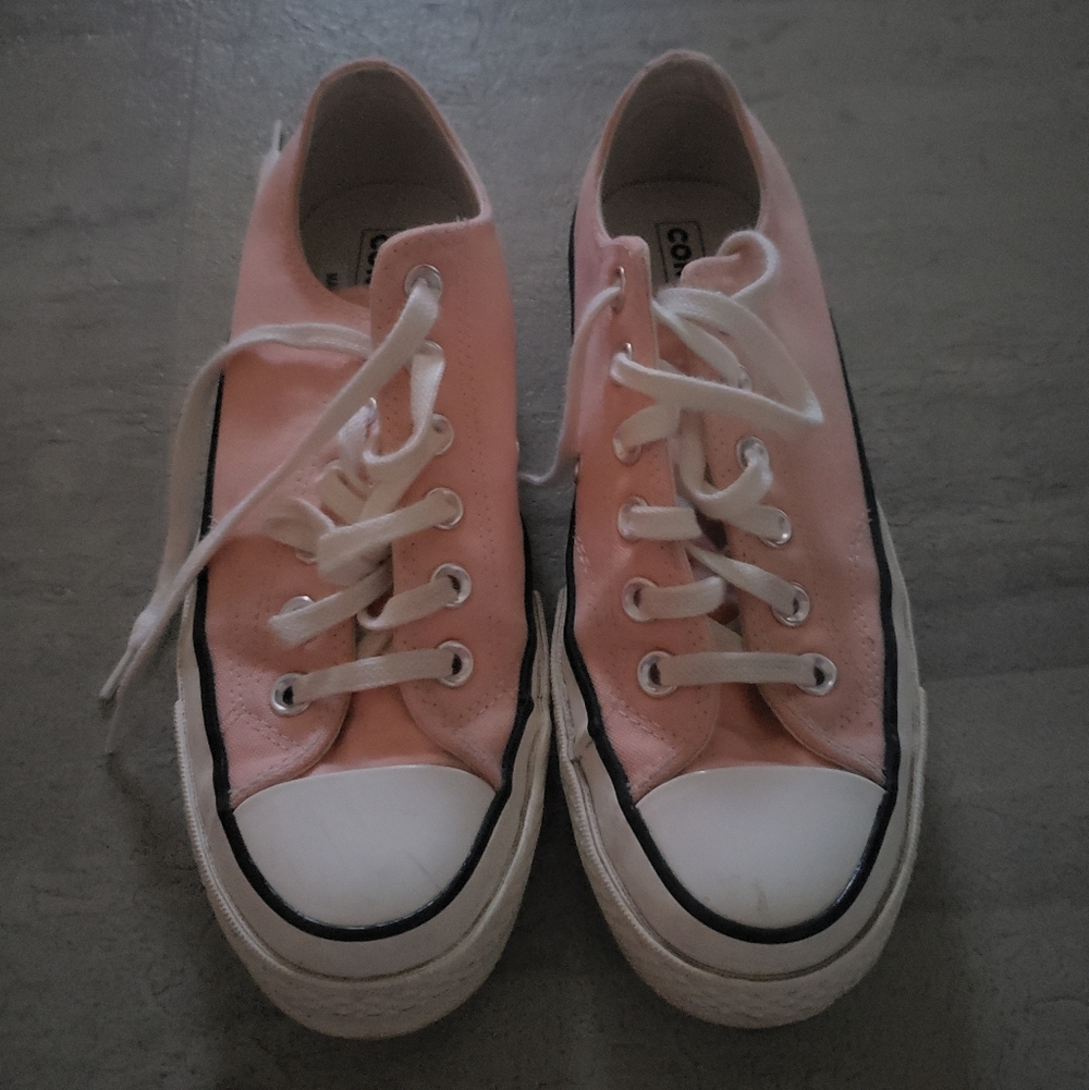 Peach Converse Low-Top Sneakers
